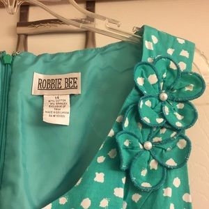 Robbie Bee Dress